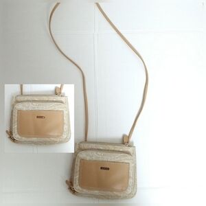 Liz Claiborne Paisley Embossed Shoulder Bag 9"×7"  Tan Minimalist Vintage Y2K